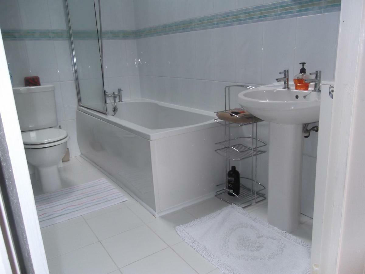 הוילה שפטון מאלט Manor House Annex - Sleeps Up To 6 People מראה חיצוני תמונה