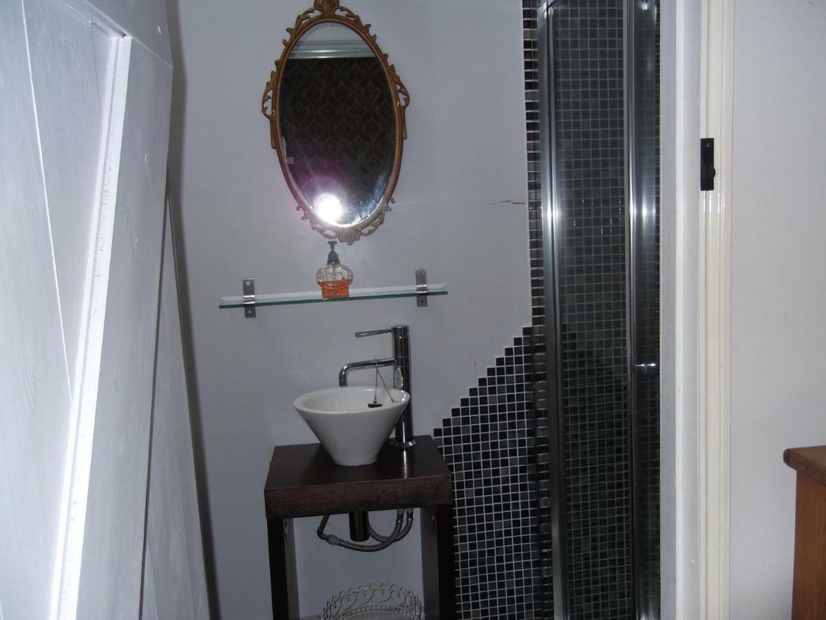 הוילה שפטון מאלט Manor House Annex - Sleeps Up To 6 People מראה חיצוני תמונה